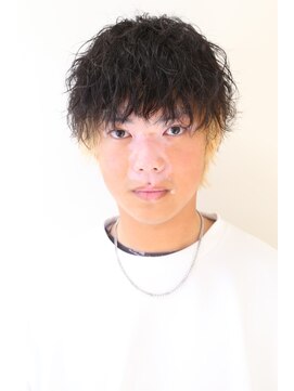 ヘアシルバ(HAIR SILVA) ツイストスパイラルパーマ×インナーブリーチカラー