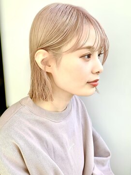 アフロートリノ(AFLOAT Leino) 小顔ヘルシーレイヤースタイル透明感カラー【修】20代30代40代