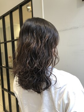 ネオリーブギンザ 銀座店(Neolive GINZA) ミディレイヤースタイル　低温デジタルパーマ　ウェーブパーマ