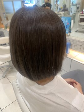 エクリフルール(equri fleur) 【目黒】20代 30代 結べるボブ×イルミナカラー