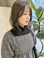 ナナローネス(nana loness)&nbsp;レイヤーボブ　レイヤーカット ミディアムヘア  くびれヘア