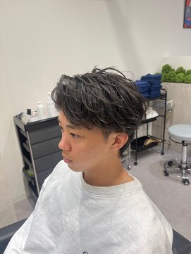 ステアーズ(Stairs) フェザーパーマ