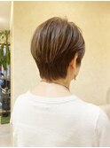 大人ショート/くびれショート/ひし形ショートボブ/40代/50代