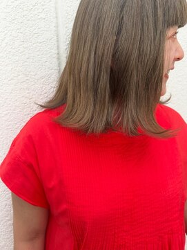 プライズ アイリス 池袋東口店(prize Iris) カーキグレージュタンバルモリ韓国ヘア池袋フェザーバング