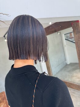 エムドットヘアーサロン(M. hair salon)の写真/【カラーカット¥8800】いつもと"ちょっと"違うカラーで気分も上がる!透明感ある大人カワイイカラー♪