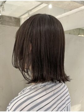 ラミ(L'ami) 《吉田丞》外はねくびれスタイル/アッシュブラウン