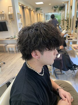 フィーカ(Fika) シャドウパーマ