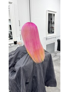 アルケム 学芸大学(AlChem) 【Hana指名】海外のヘアカラーでよく見る感じを淡目に[派手髪]