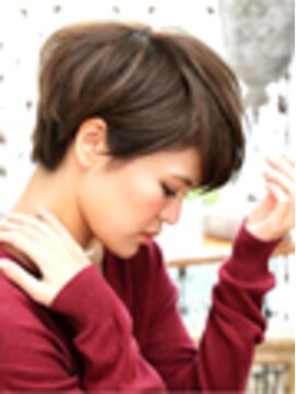 メルクマール(MERKMAL) 大人の耳かけショート