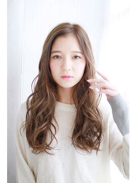 プティルカ(PutiLuca D.C.) 透け感たっぷりミックスグレージュカール