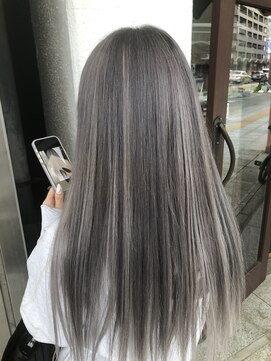 ライブトレア(LIVE TOREA) ミルクティアッシュ