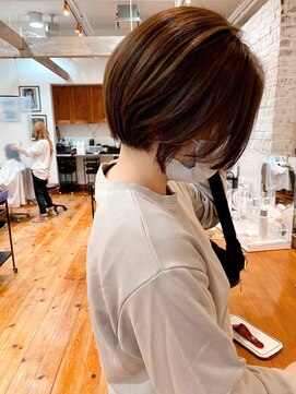 ロウバイレボ 柏(lou by revo) ショートボブ/ミニボブ/マッシュ/切りっぱなし/柏駅