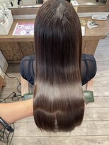 アトリエ シュシュ(atelier chou chou)&nbsp;さらつや絹髪ストレート【髪質改善/縮毛矯正/新宿髪質改善】