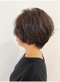 頭の形がキレイに見えるマッシュボブ