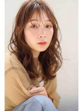 ウル(ulu) ロングレイヤー パーマ 白髪ぼかし 名東区 大人女性