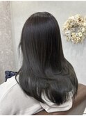ロングレイヤー顔周りレイヤーアッシュグレージュ岡山南中央町