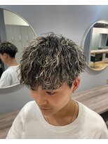 アレス バイ シカ 神戸三宮元町店(ALLES by Cica)&nbsp;ハイライトツイスパショートマッシュ