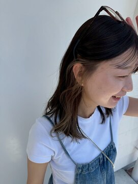 ギネス(Giness) ラフウェーブ×イヤリングハイライト