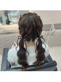髪の毛リボンツインテール