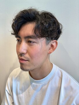 エレノア 新宿新南口(Eleanor) メンズパーマ