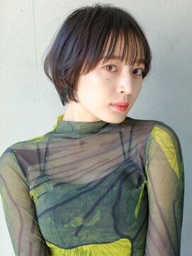 ガリカ 蔵前(Gallica) ナチュラルブラウン×耳かけOKの小顔ショートボブ×やわらか前髪