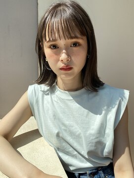 ガーデントウキョウ(GARDEN Tokyo) オリーブグレー/グレージュ/外ハネ/ミディアム/小顔/前髪/