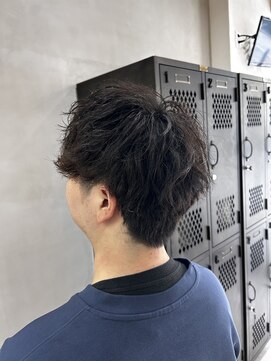 フェリア 松山(Feria) 波巻きパーマ 深田和也