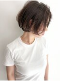 ダークブラウン/ハッシュボブ/顔周りカット/スモーキーブラウン
