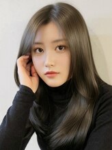 《SEPT.×赤み消しカラー》日本女性特有の赤みを消し、光に透けるような透明感あふれるカラー☆