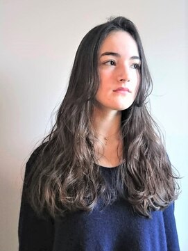 ルロン(Le rond) くせ毛風やわらかロング