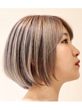 ヘア デザイン リスク(HAIR DESIGN RISK) 【RISK高橋勇太】カットが上手い大人かわいいワンサイドショート