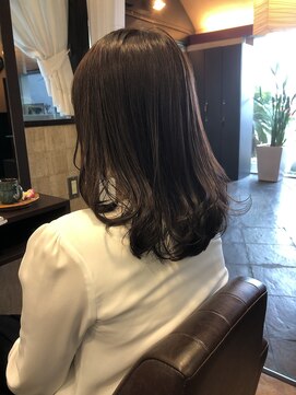 ナトゥーラ 岐阜(Natura) 柔らかラベージュ