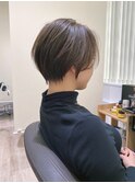 ○オリーブベージュ大人かわいい小顔ひし形ショートボブ