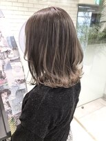 トルネード(TORNADO) 韓国風レイヤーカット透明感グレージュカラー ヨシンモリ M121