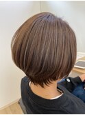 ショート×白髪ぼかしハイライト