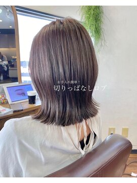 レイラバイアフロート 吉祥寺(Lila by afloat) ロブヘア/暗髪/切りっぱなしロブ/鎖骨ミディアム/ワンレンボブ