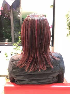 フリーダム ヘアー ザ ムー(Freedom Hair THE MOO) ウルフ×ピンクハイライト