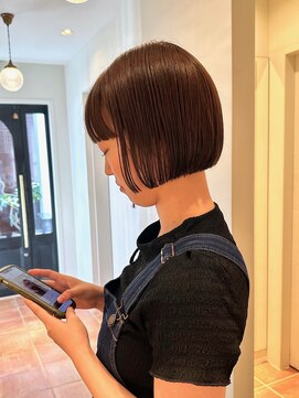 ローネス(LONESS) 短めも可愛い♪大人気のぷつっとボブ