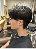 センター分け マッシュウルフ