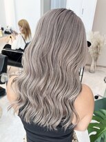 ベア(Bear)&nbsp;ブリーチ/ダブルカラー/ハイトーン/グレー/難波ダブルカラー