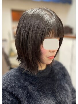 シェリー(Cherie) 切りっぱなしボブ