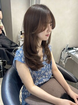 ユーフォリア 池袋東口駅前店(Euphoria) ワンカール巻きでキマる◎ハイレイヤーカット/安部