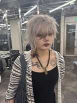 ガルテ(GARTE)&nbsp;アシンメトリーウルフ