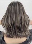 デザインカラーレイヤーカットウェットヘアオリーブベージュ白髪
