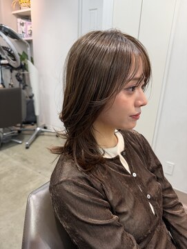 イヴォーク トーキョー(EVOKE TOKYO) レイヤー/ミディアム・ロング/20代/顔周り/ブラウンベージュ