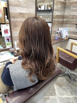 コテ巻きパーマ