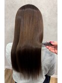 担当りこ♪髪質改善ストレート