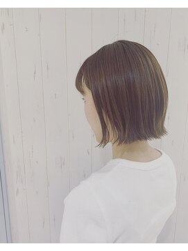 ラ ブランシュ 大宮(La Blanche) ☆軽めが可愛い☆外はねボブ