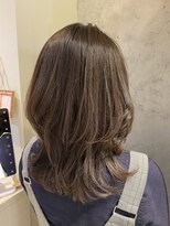 ブランシュ(Blanche)&nbsp;ミディアムレイヤーウルフ