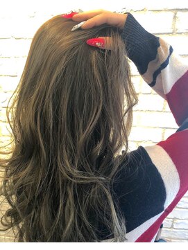 エルト 四条烏丸(elto) やりすぎないハイライトスタイル